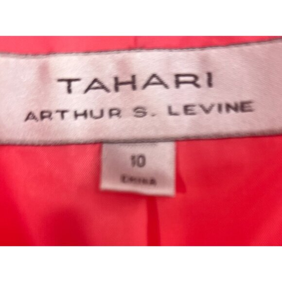 Tahari Hot Pink Short Jacket Textured 3 Button Size 10 Collar Cuffs Jackie-O Chi - Picture 3 of 14